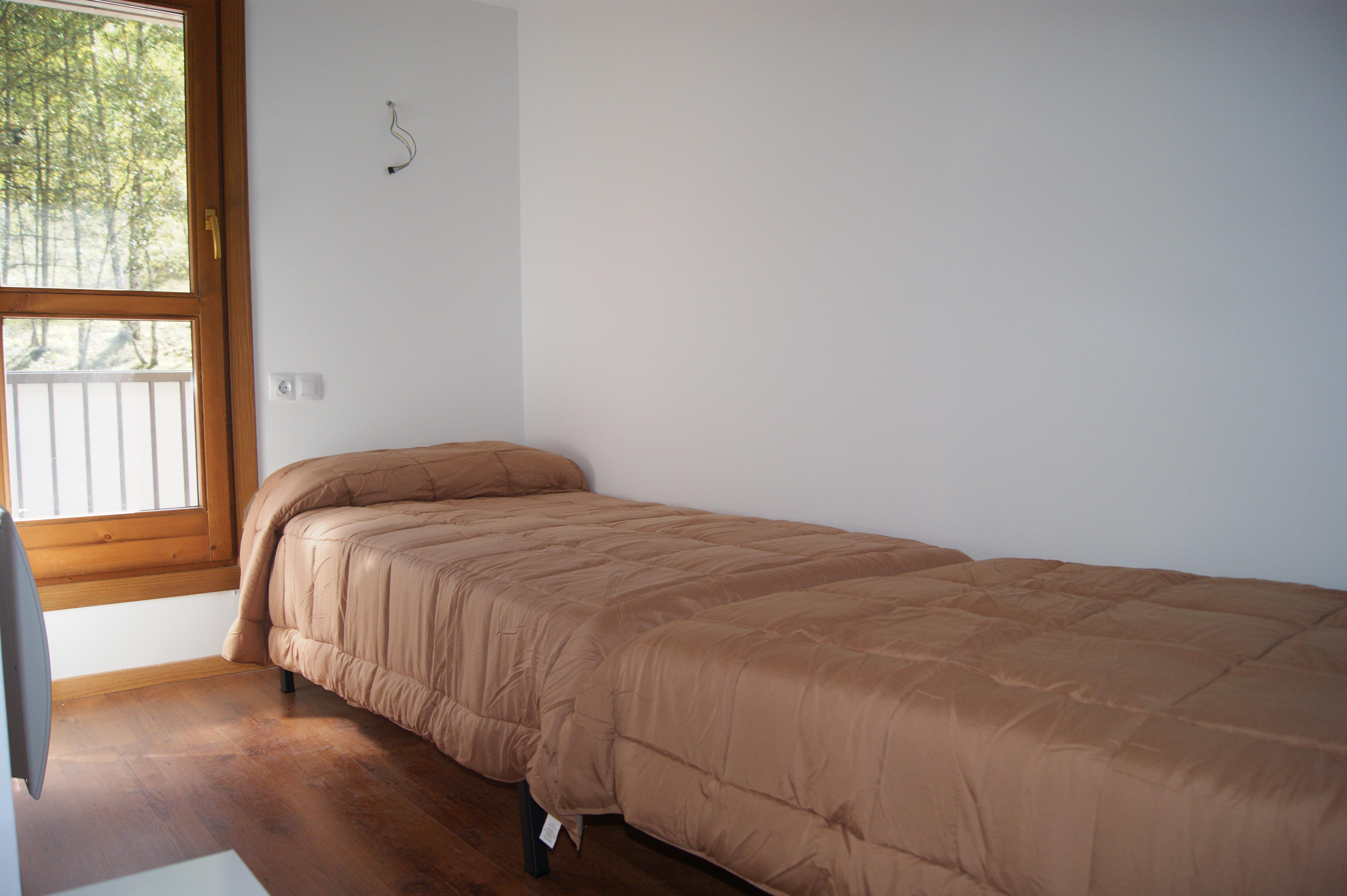 Apartaments Els Esquiadors Llorts Bagian luar foto