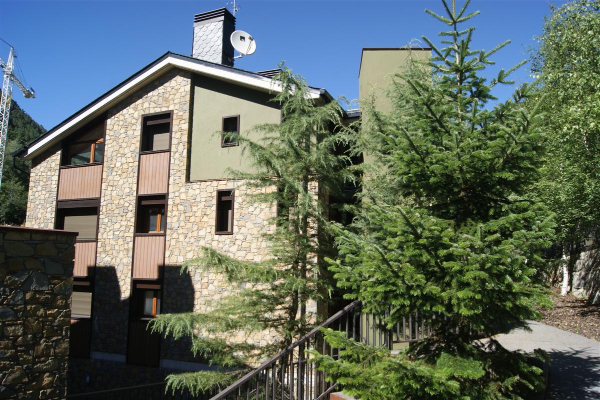 Apartaments Els Esquiadors Llorts Bagian luar foto
